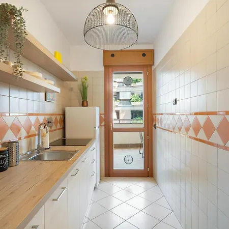 Amsterdam Suite Design + Posto Auto Rome Exterior photo