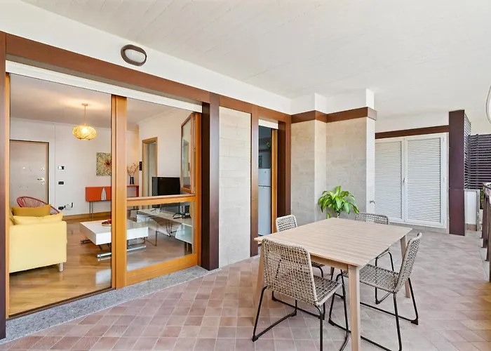 Amsterdam Suite Design + Posto Auto